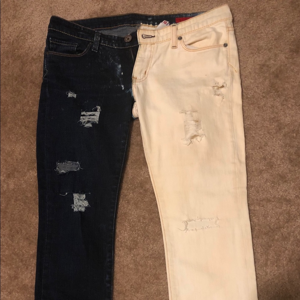 HALF BLEACHED JEANS